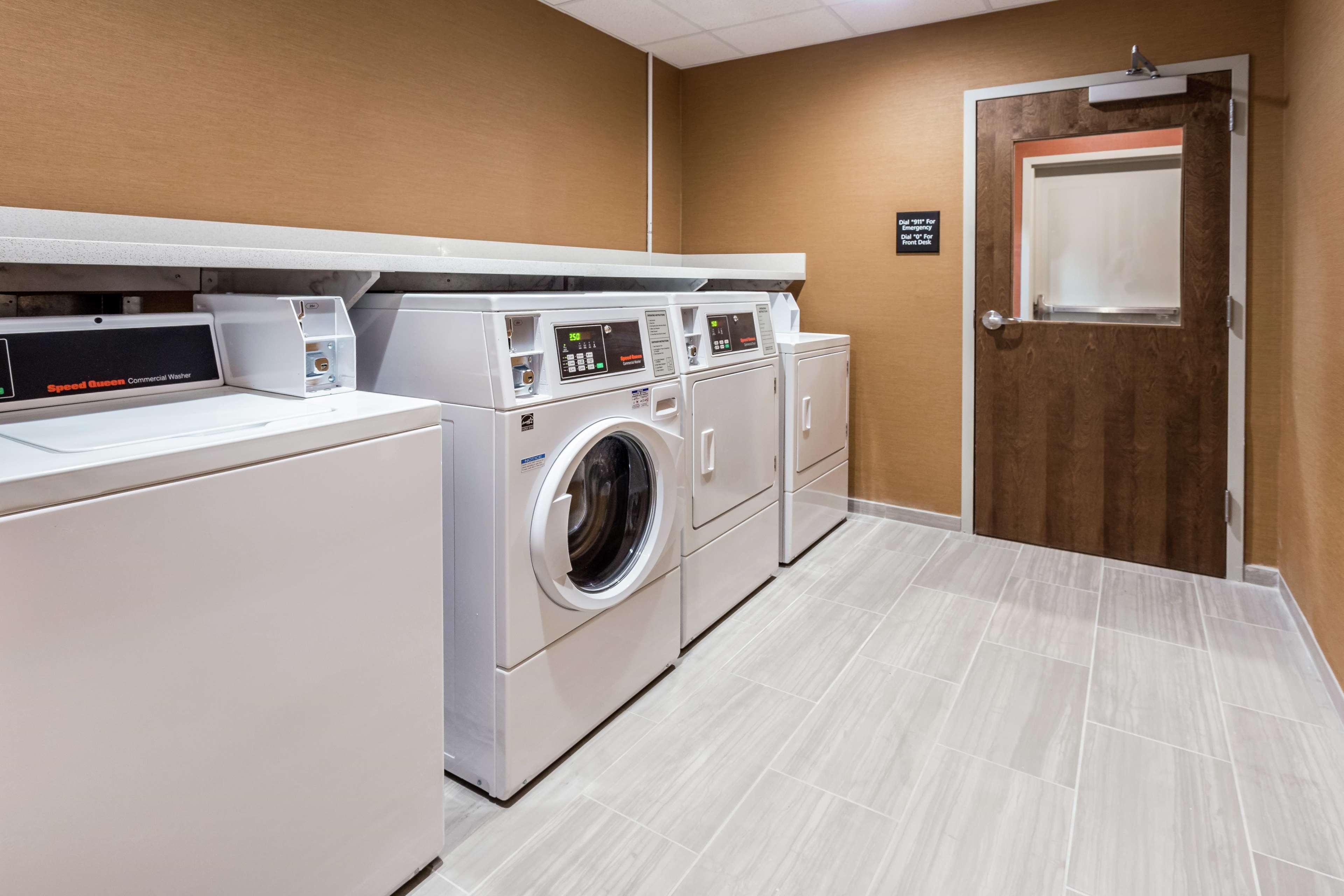 Hampton Inn & Suites Saraland Mobile Eksteriør bilde